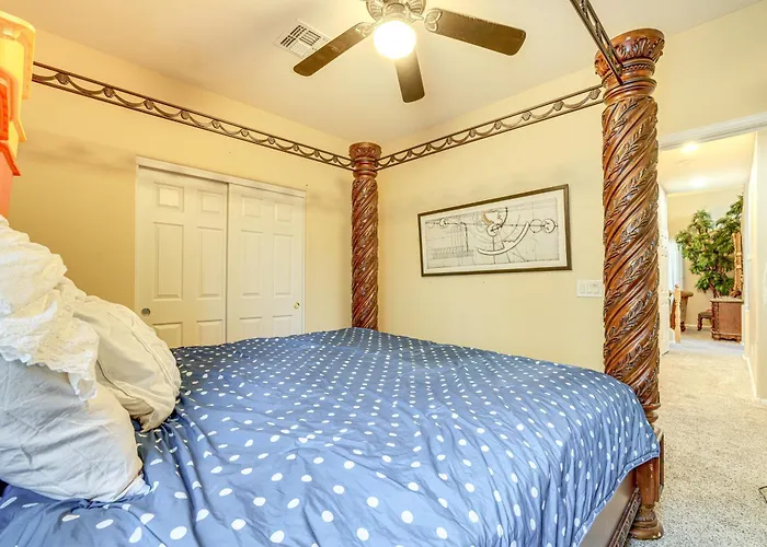 Near Golf Courses & Casinos: W/ Yard Holiday home Maricopa